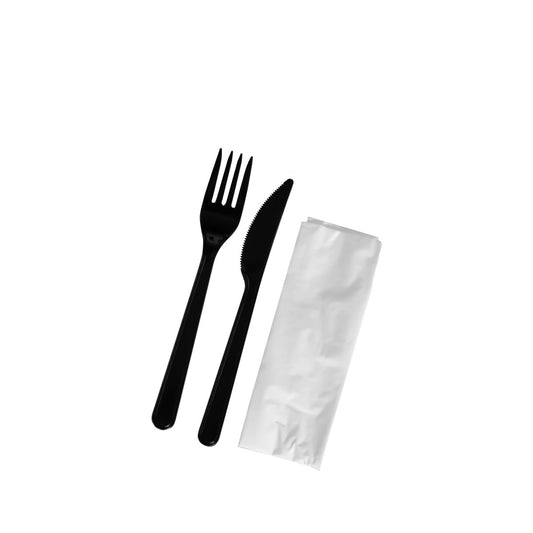SET 3 u 1 crni (vilica, nož i salveta), 250/1 pak